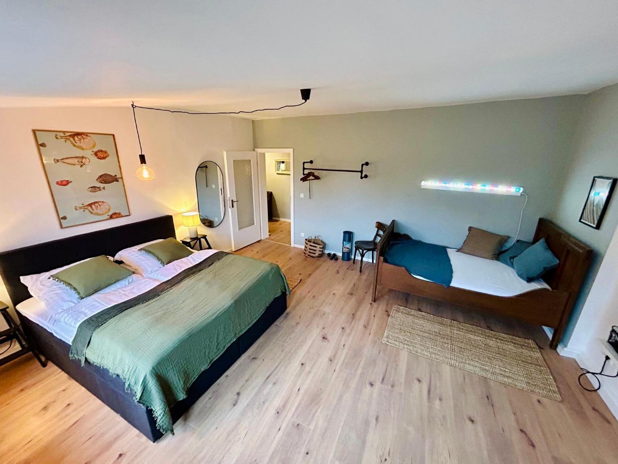 Feelslikehome - Urbane Altbauwohnung Mit Dachterasse& Parkplatz Μπόχουμ Εξωτερικό φωτογραφία