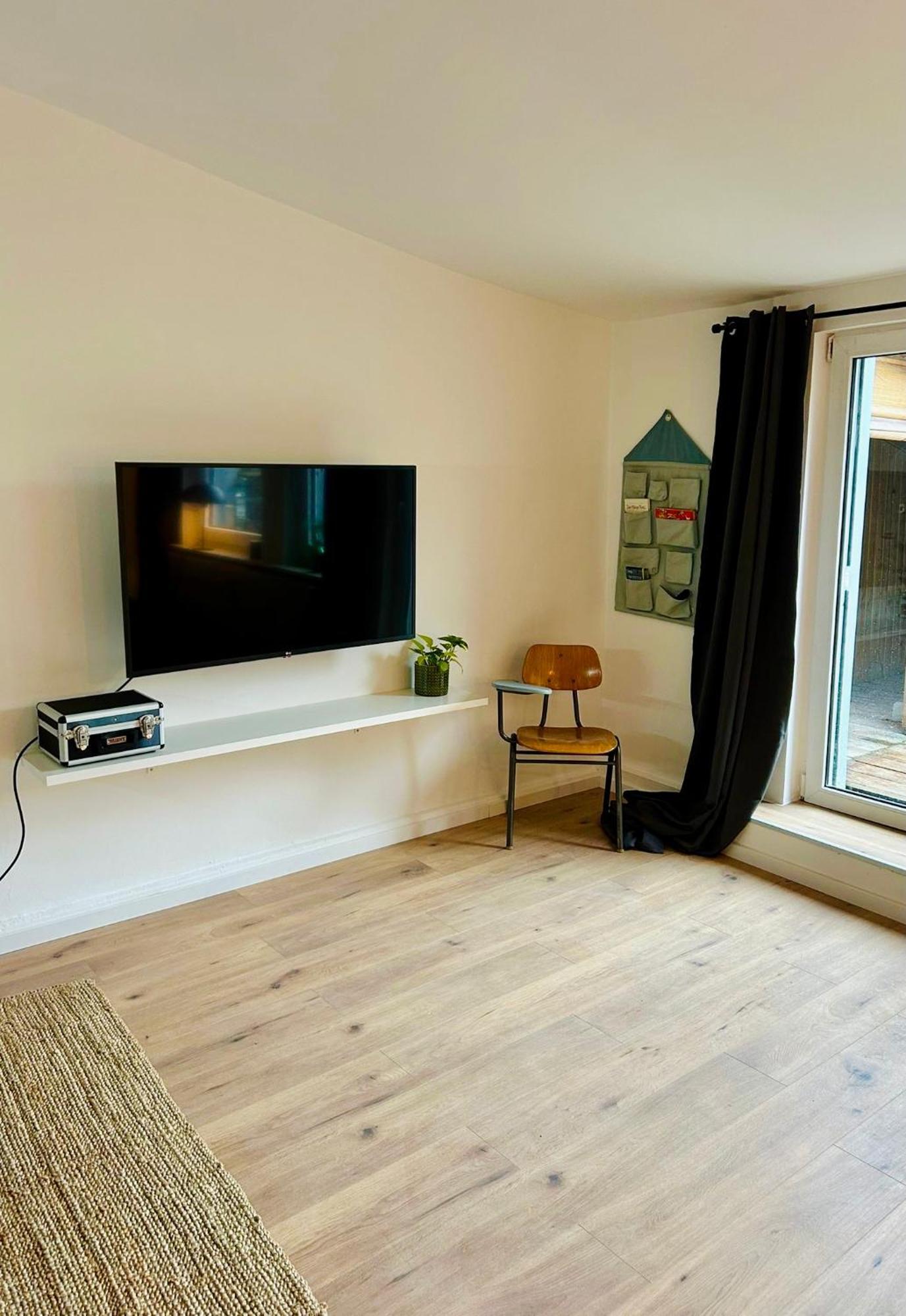 Feelslikehome - Urbane Altbauwohnung Mit Dachterasse& Parkplatz Μπόχουμ Εξωτερικό φωτογραφία