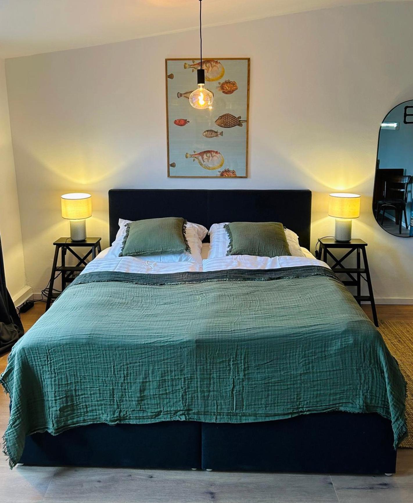 Feelslikehome - Urbane Altbauwohnung Mit Dachterasse& Parkplatz Μπόχουμ Εξωτερικό φωτογραφία